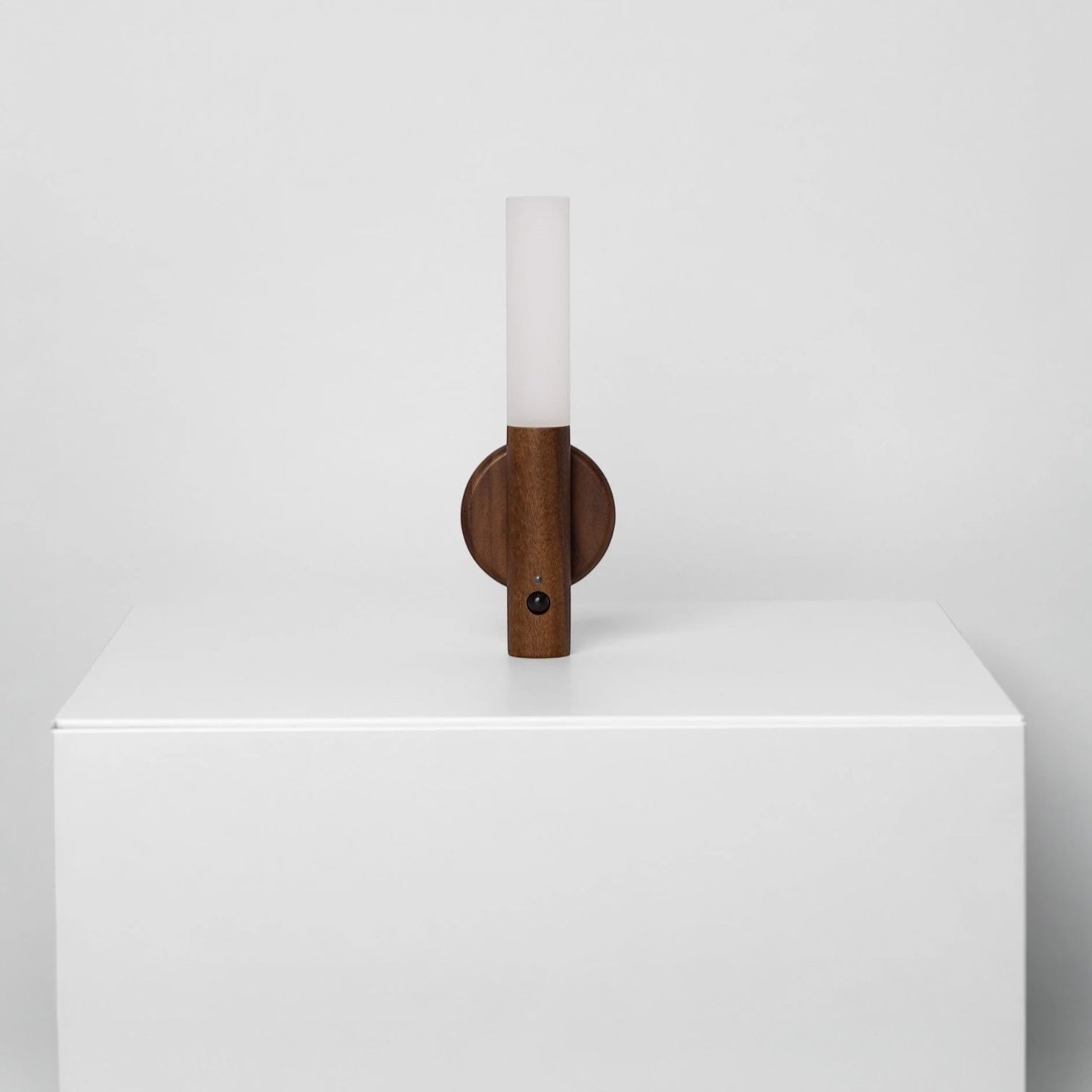 Rechargeable Wall Lamp
