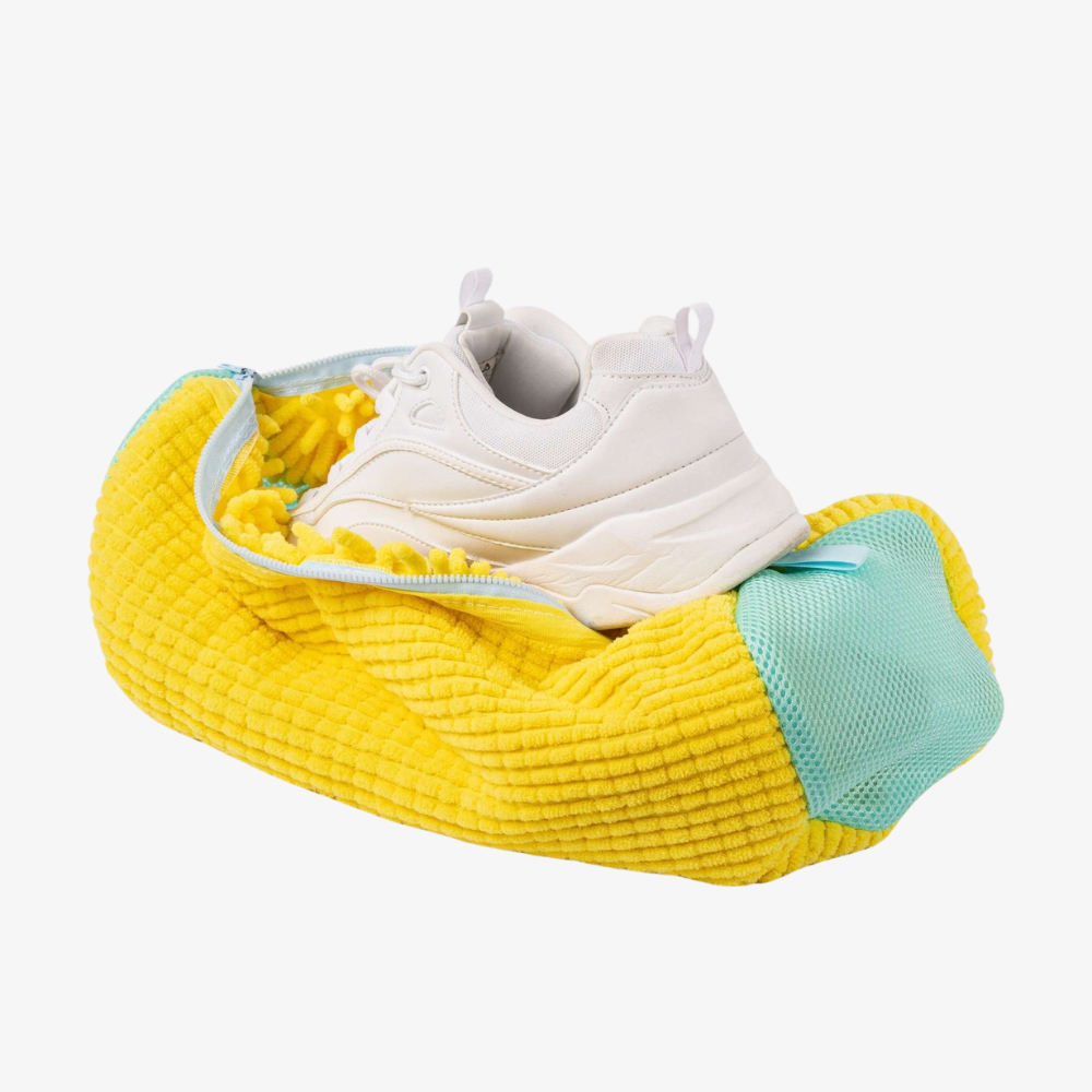 Clean your shoes easily